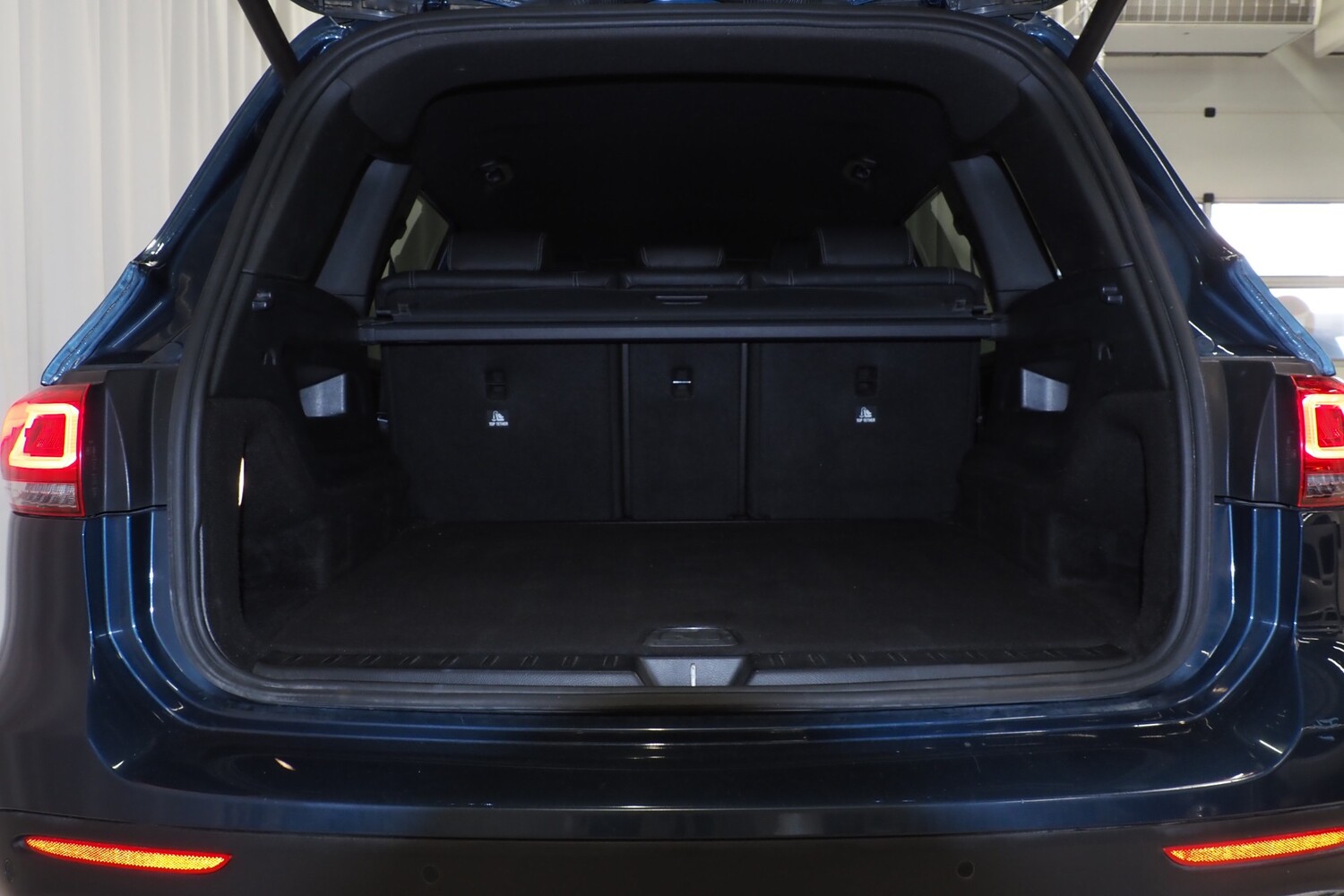 Mercedes-Benz GLB vaihtoauto