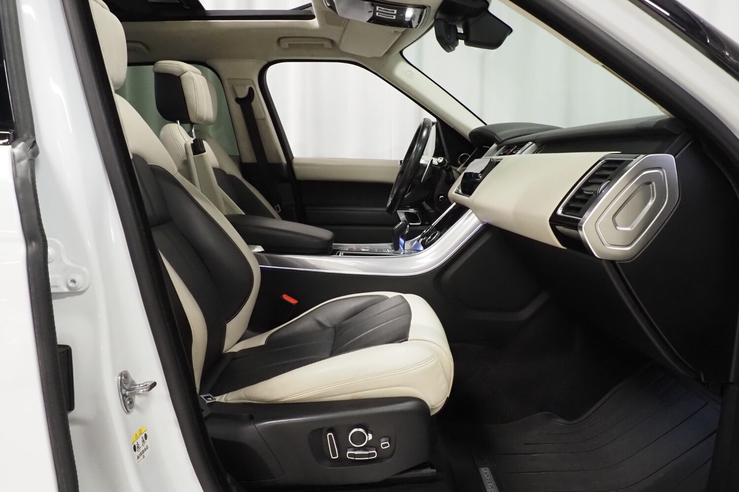 Land Rover Range Rover Sport vaihtoauto