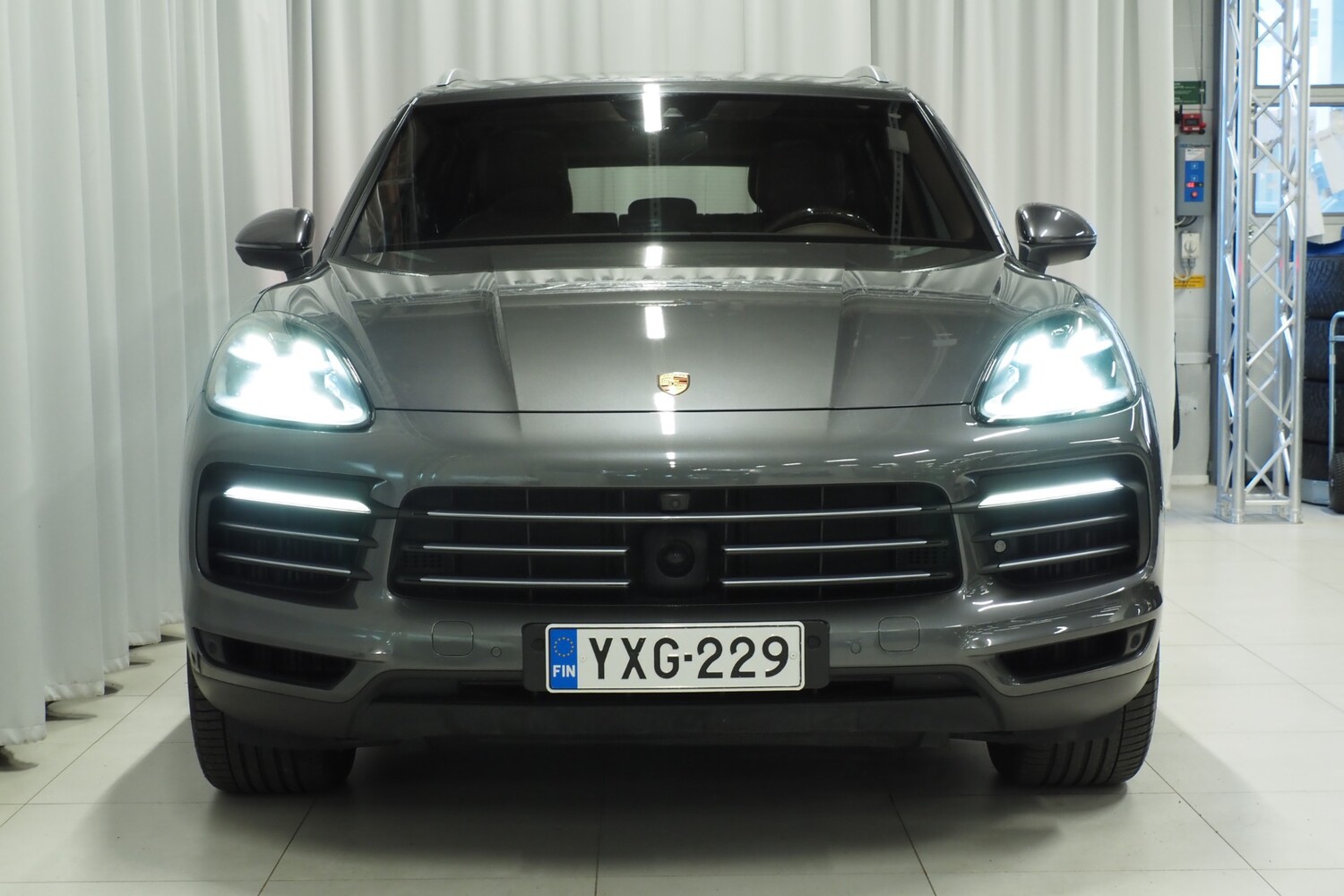 Porsche Cayenne vaihtoauto