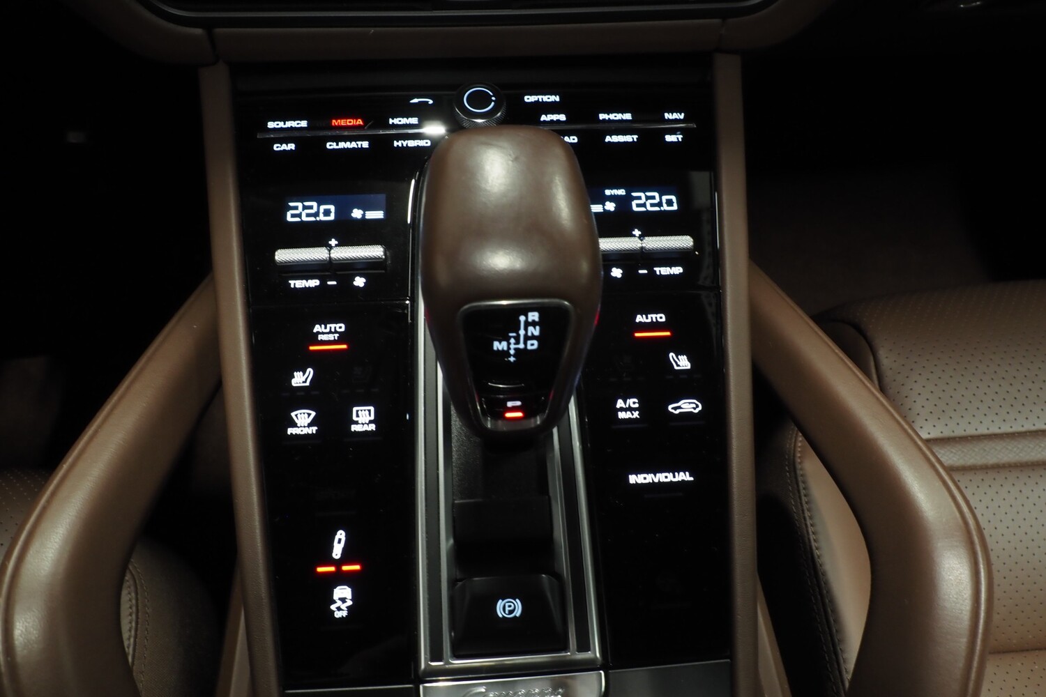 Porsche Cayenne vaihtoauto