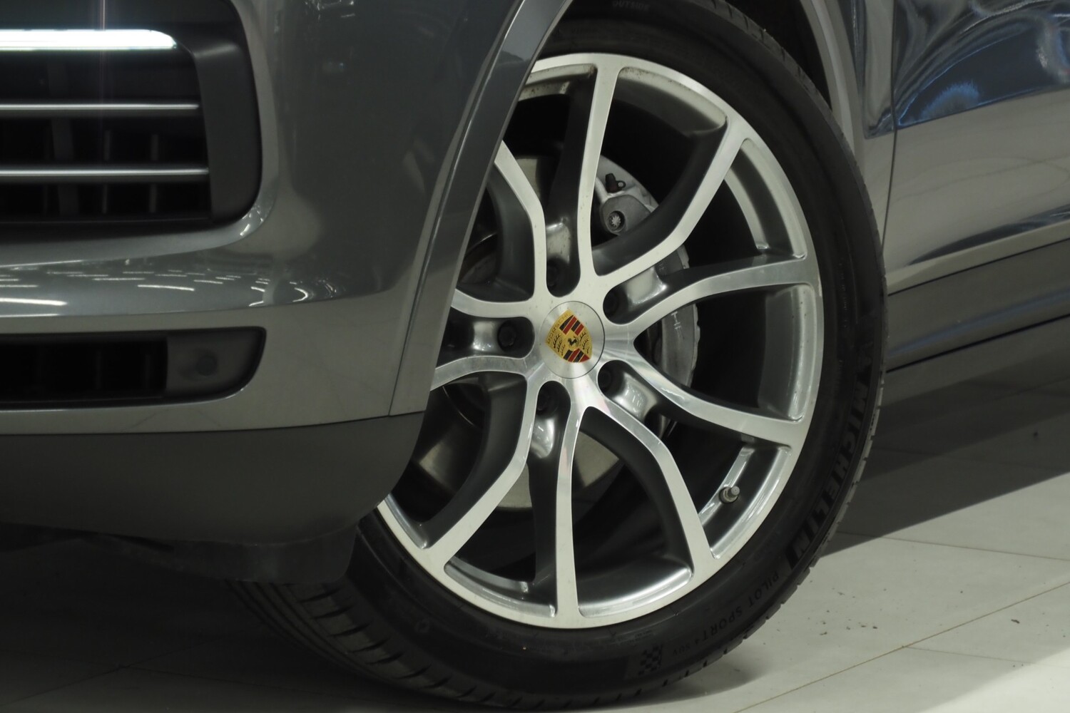 Porsche Cayenne vaihtoauto