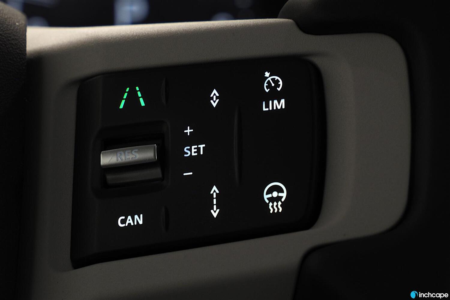 Land Rover Defender vaihtoauto