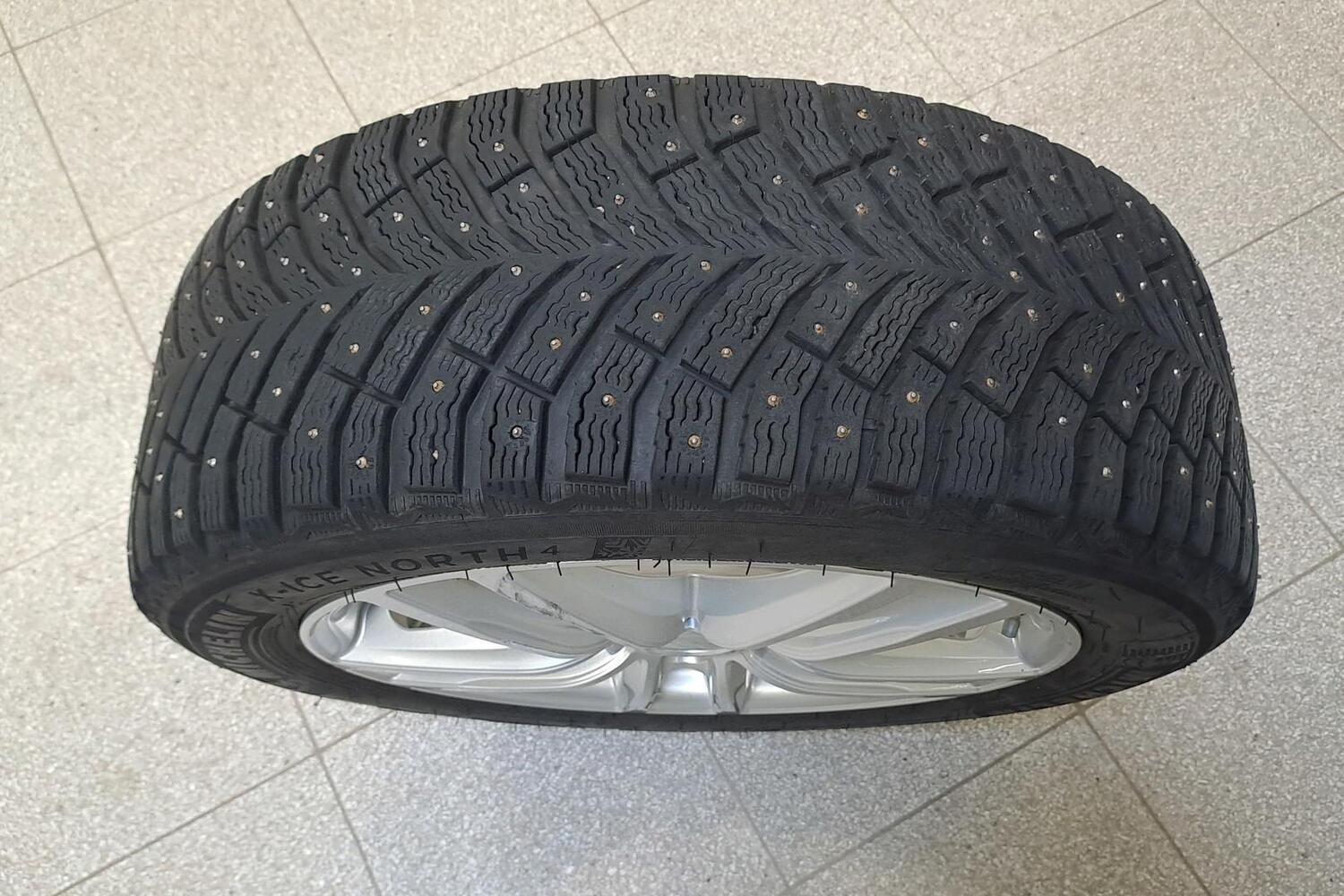 BMW 218 vaihtoauto