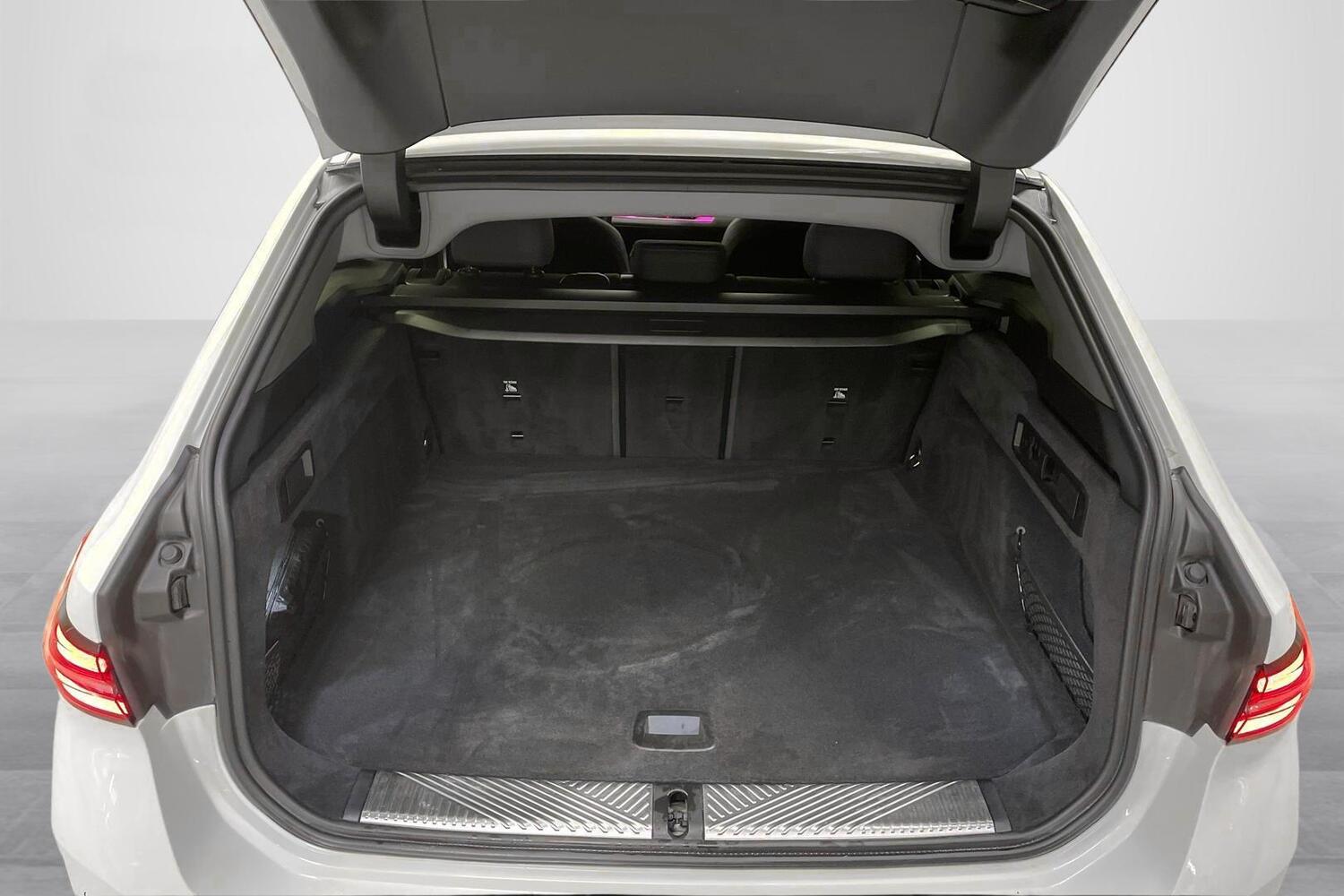 BMW i5 vaihtoauto