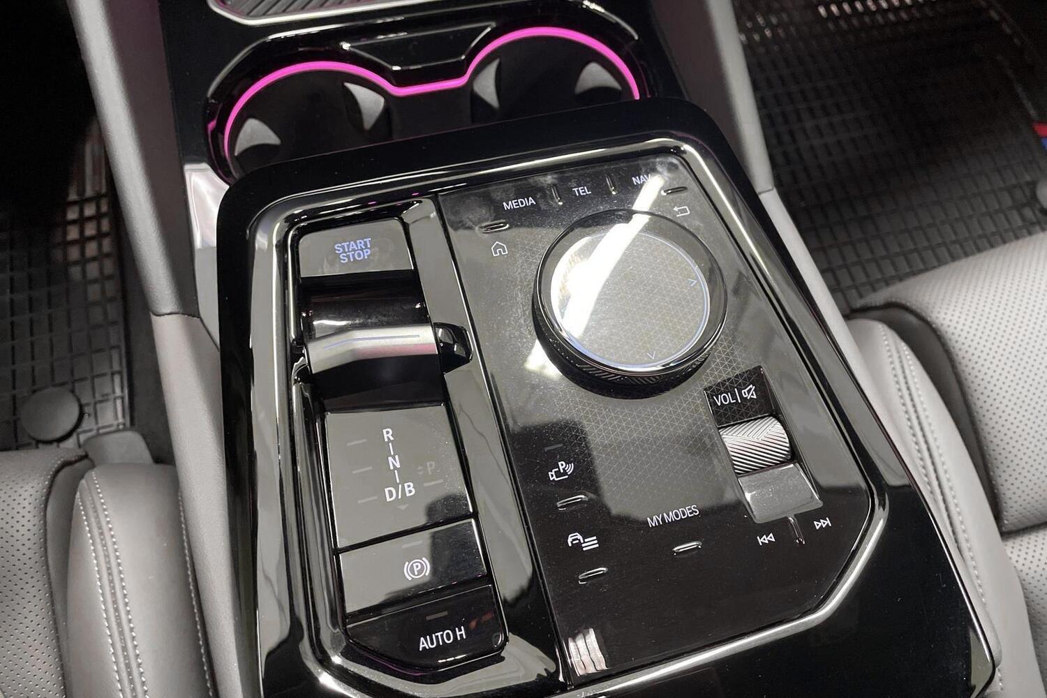BMW i5 vaihtoauto