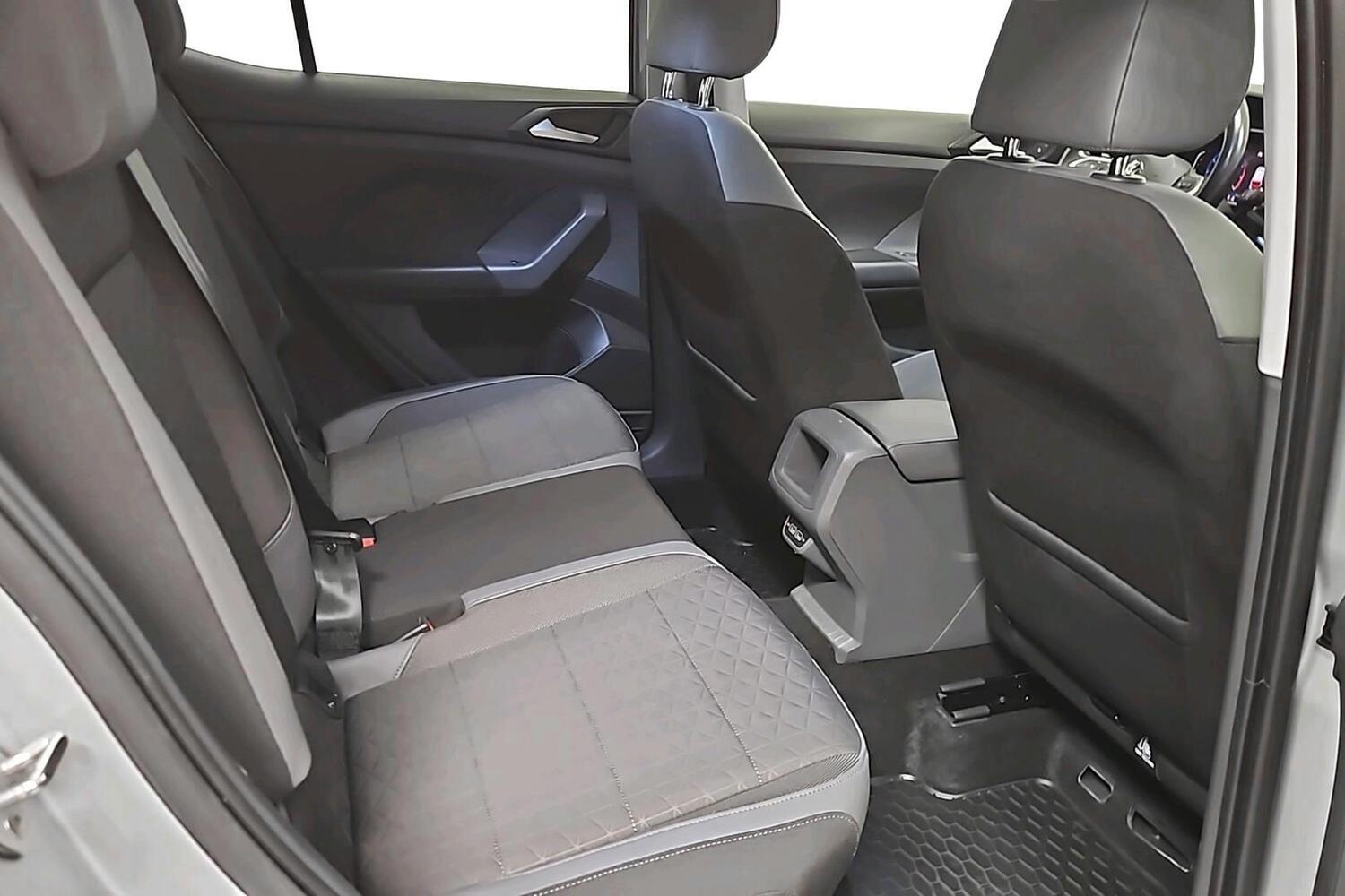 Volkswagen T-Cross vaihtoauto