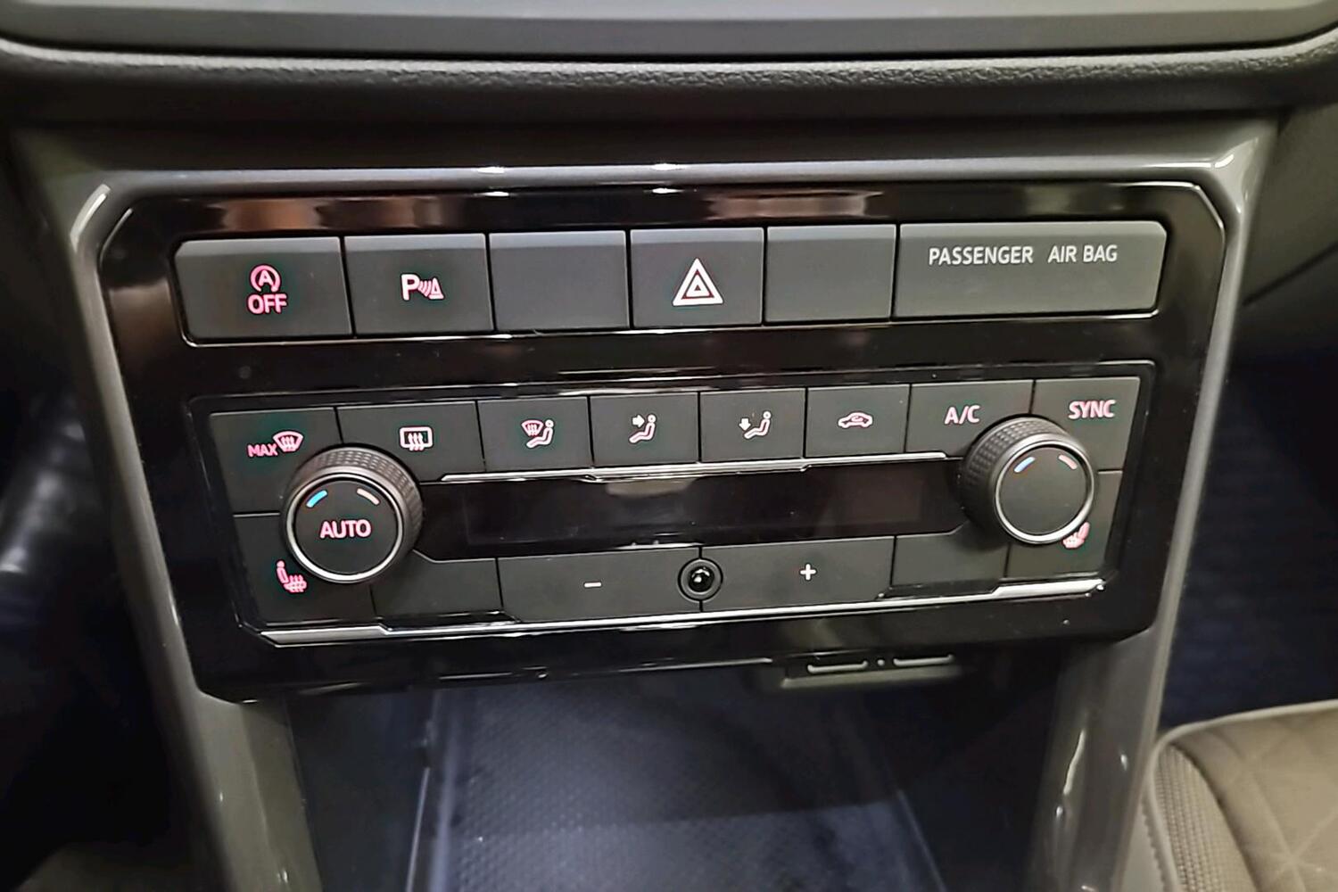 Volkswagen T-Cross vaihtoauto