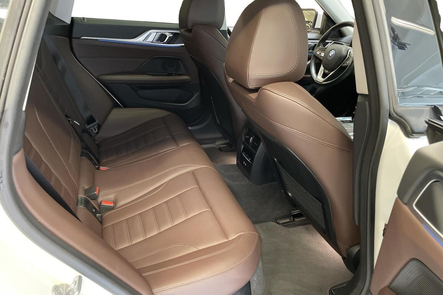 BMW i4 vaihtoauto
