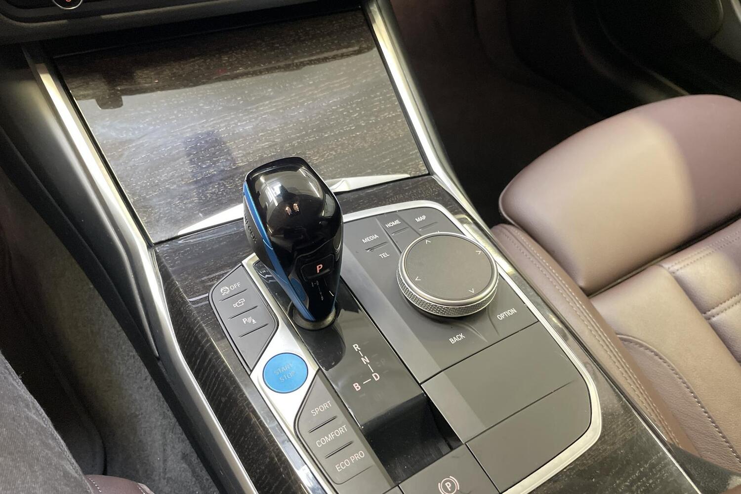 BMW i4 vaihtoauto
