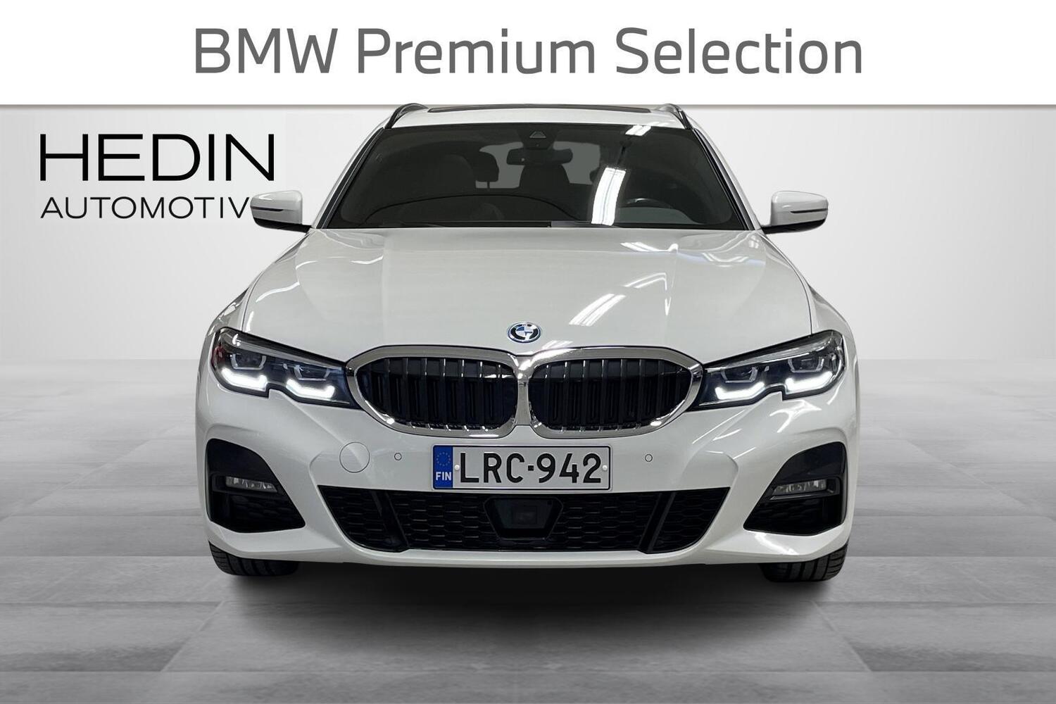 BMW 330 vaihtoauto