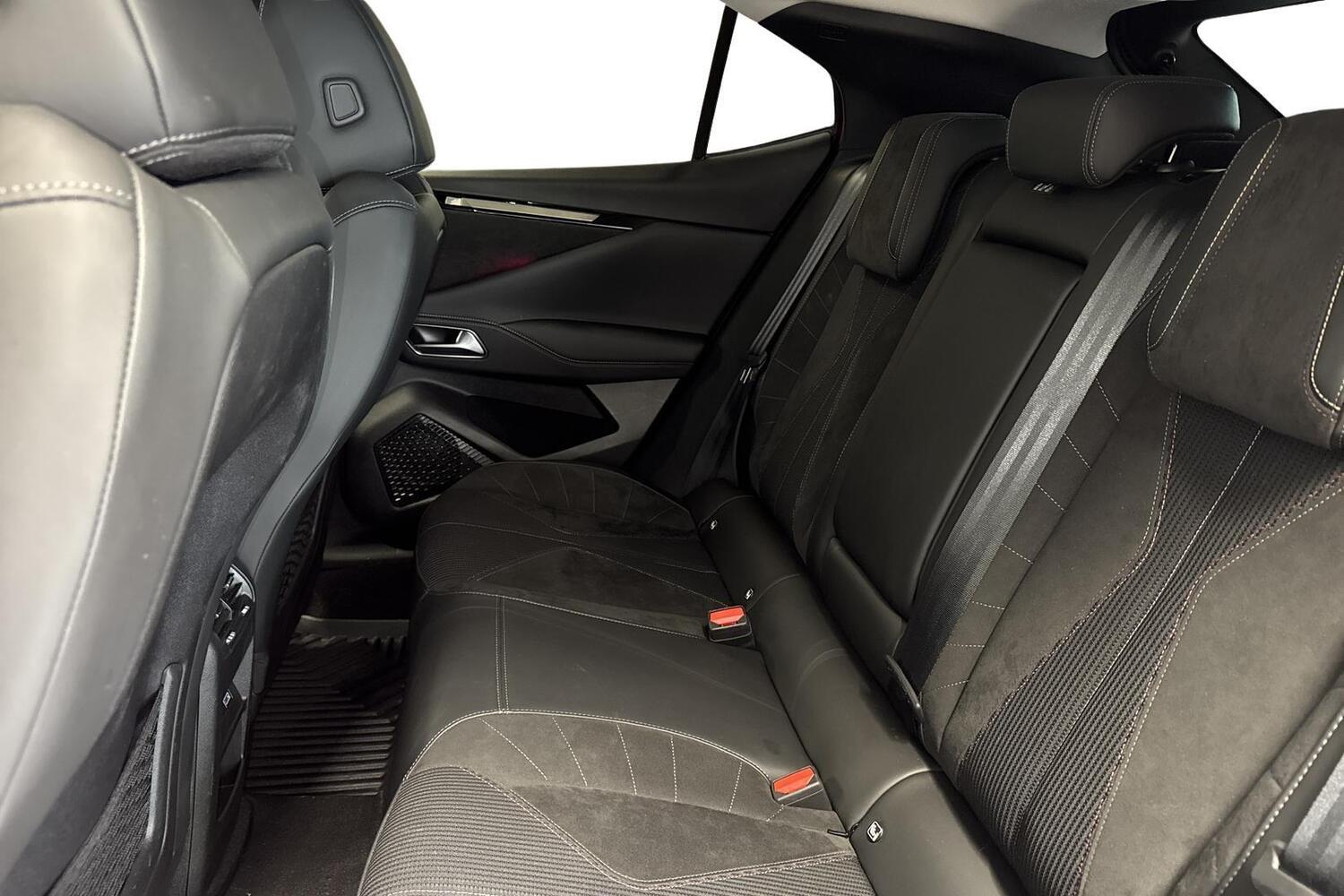 DS 4 vaihtoauto
