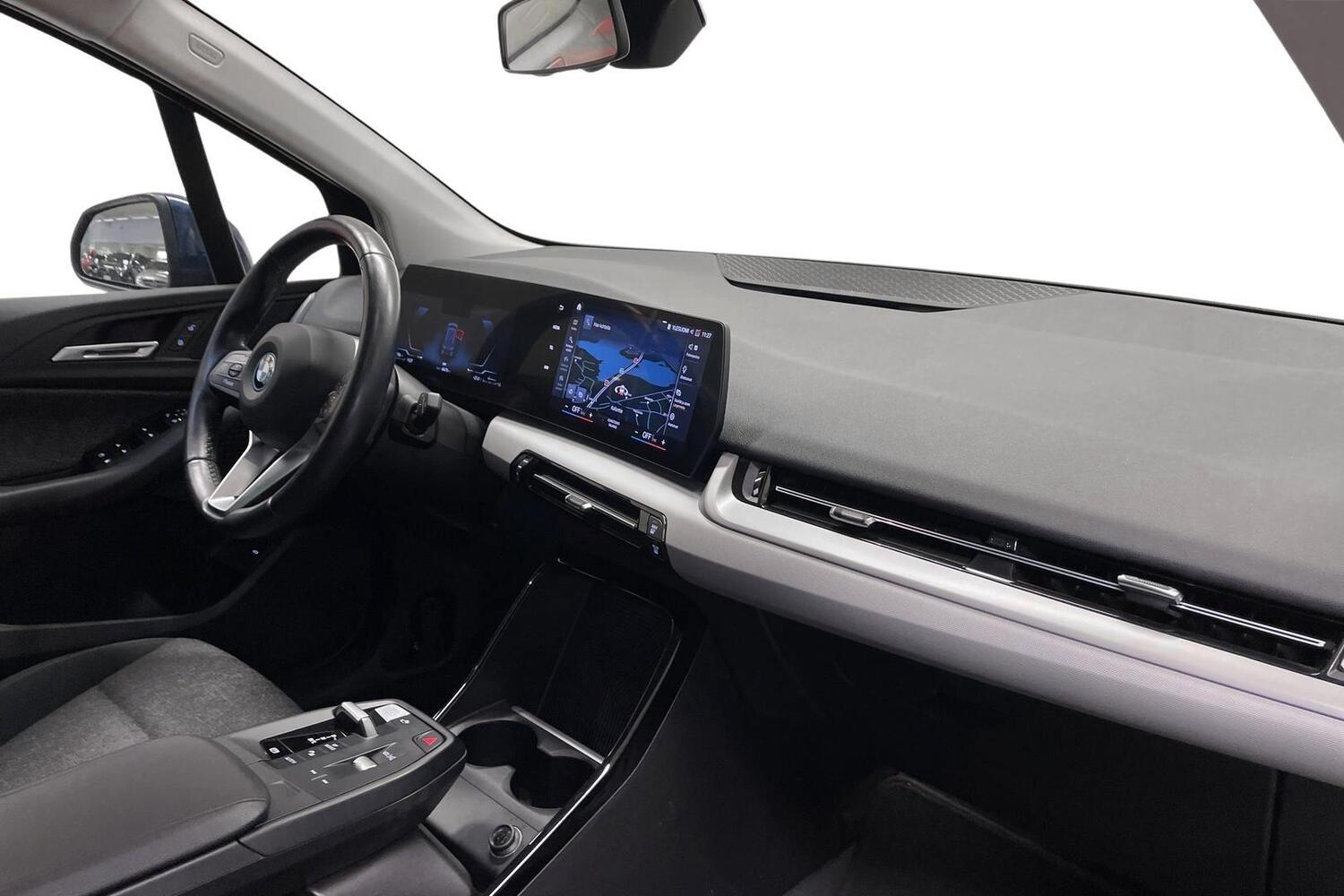 BMW 225 vaihtoauto