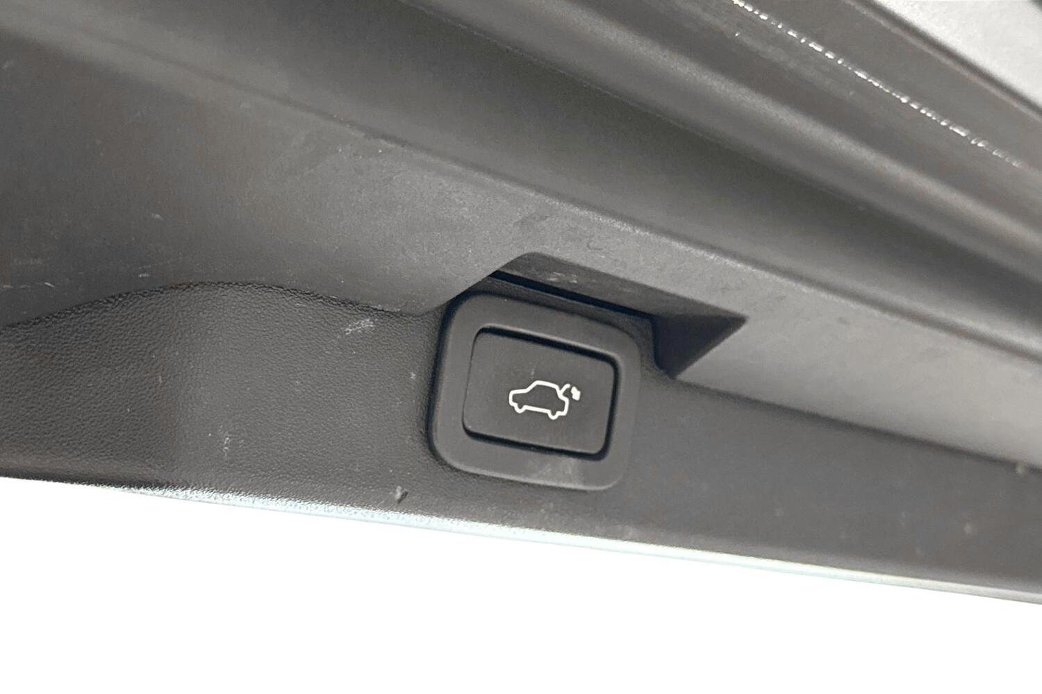 Land Rover Discovery vaihtoauto