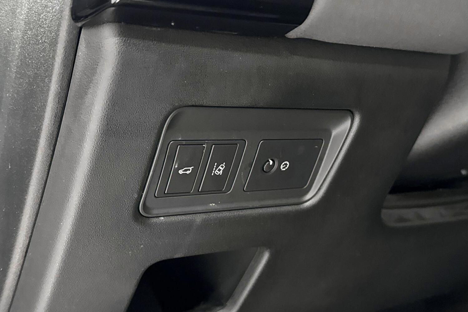 Land Rover Discovery vaihtoauto