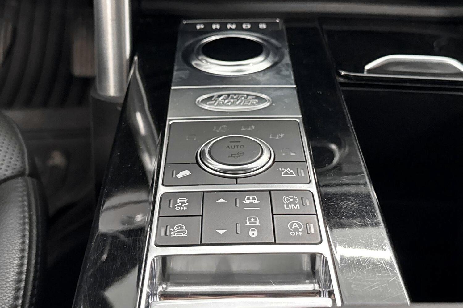 Land Rover Discovery vaihtoauto
