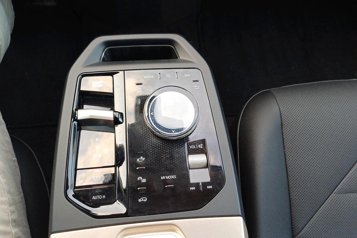 BMW iX vaihtoauto