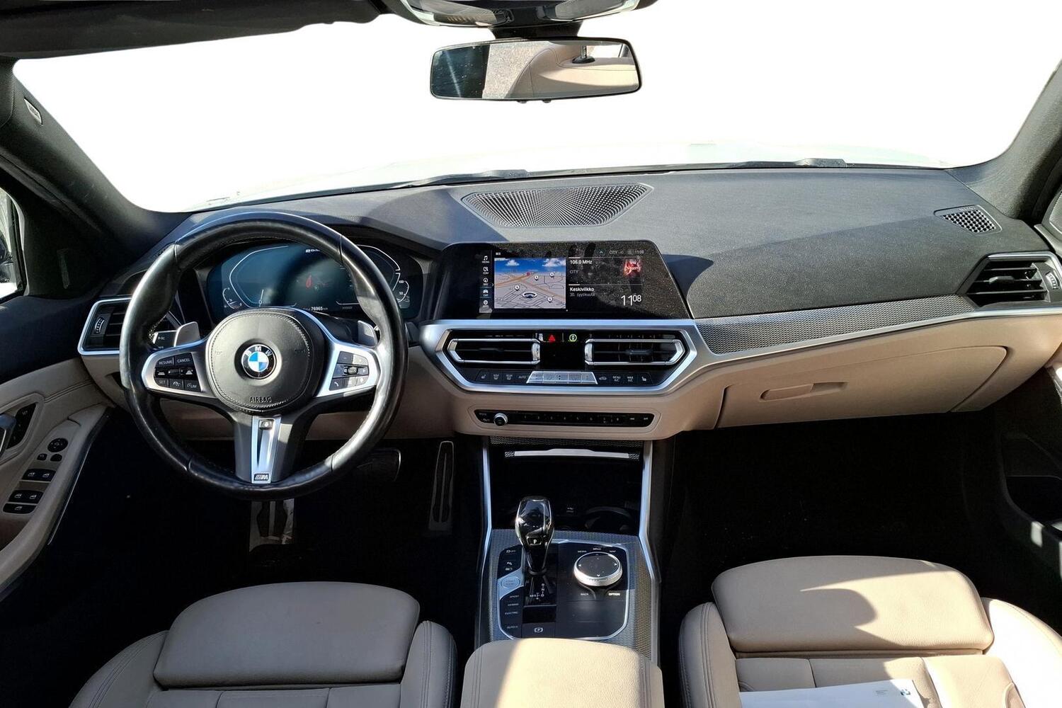 BMW 330 vaihtoauto