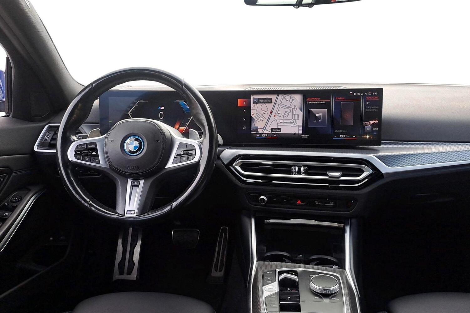BMW 330 vaihtoauto
