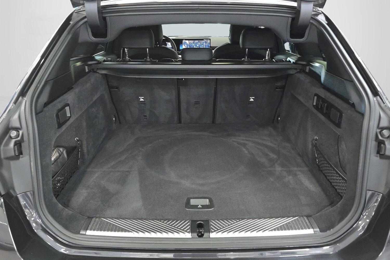 BMW i5 vaihtoauto