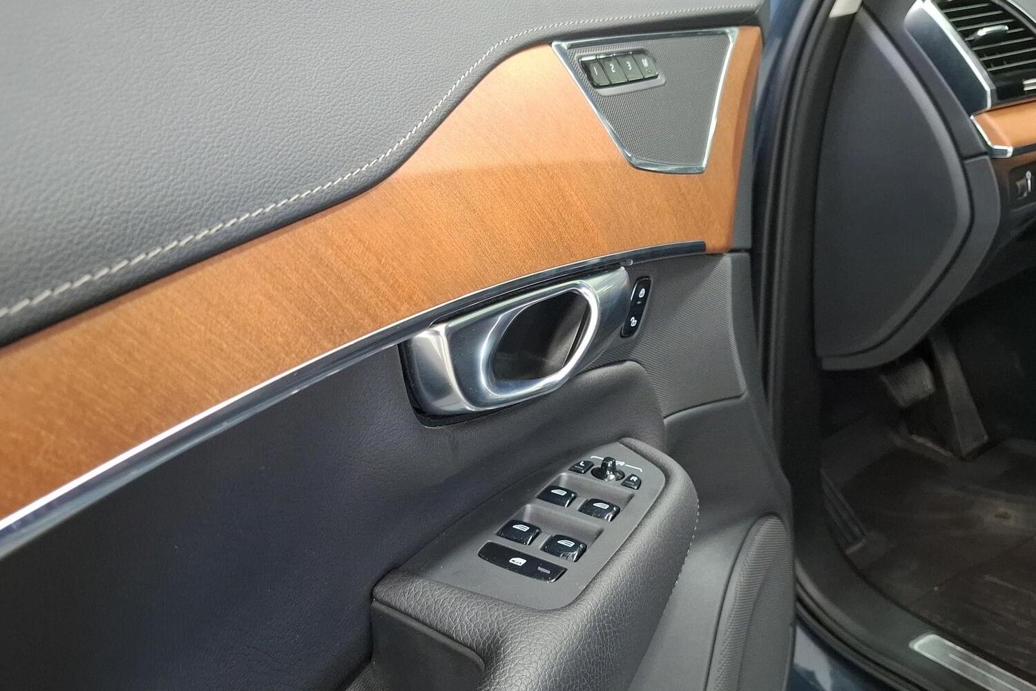 Volvo XC90 vaihtoauto
