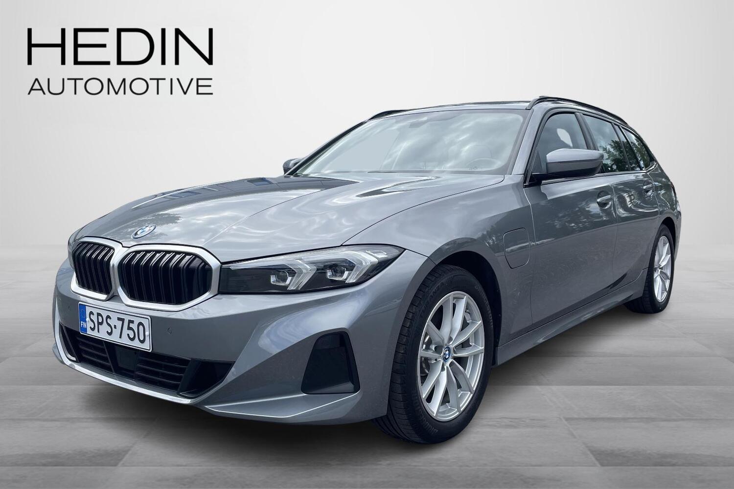 BMW 330 vaihtoauto