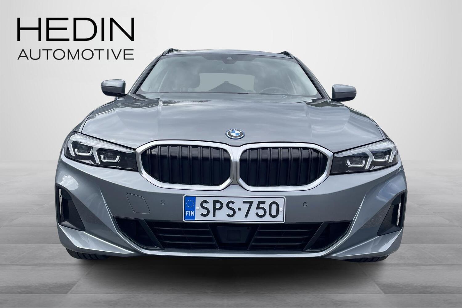 BMW 330 vaihtoauto