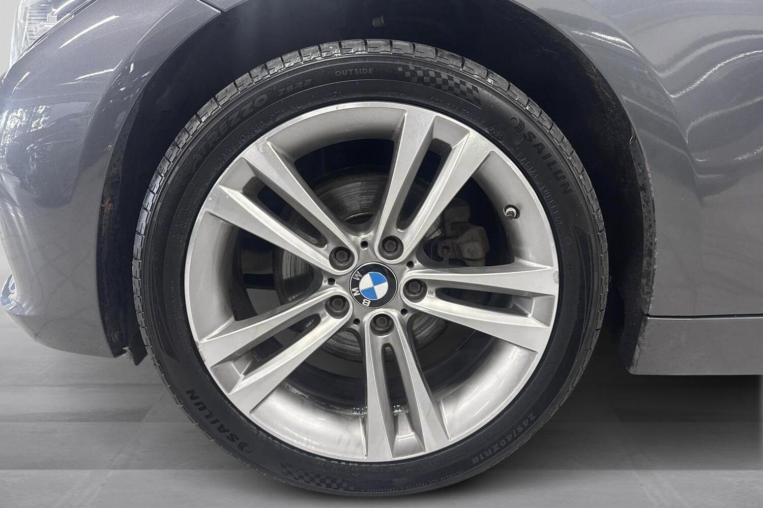 BMW 320 vaihtoauto