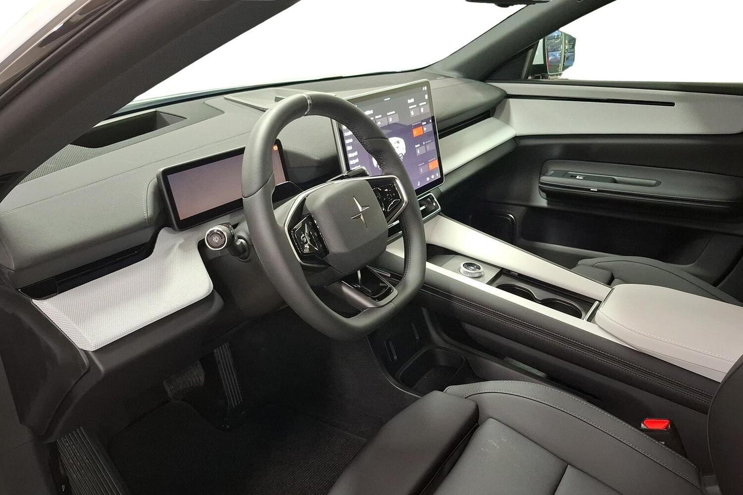 Polestar 4 vaihtoauto