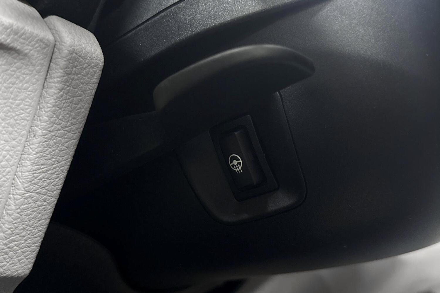 BMW M135i vaihtoauto