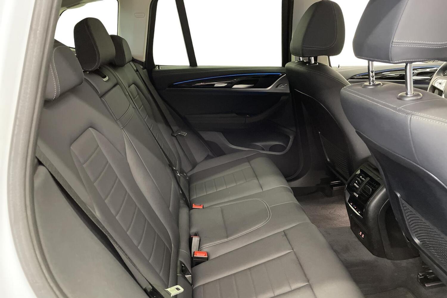 BMW iX3 vaihtoauto
