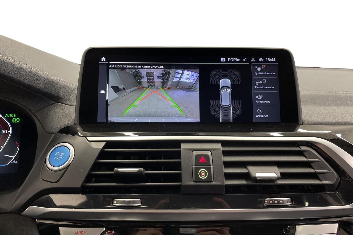 BMW iX3 vaihtoauto