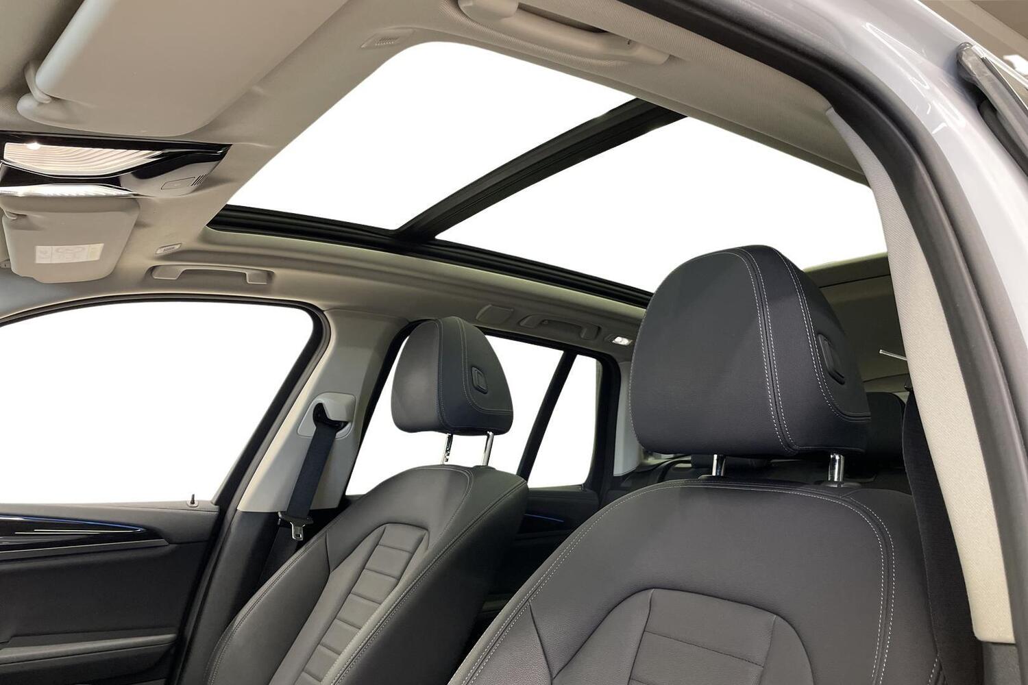 BMW iX3 vaihtoauto