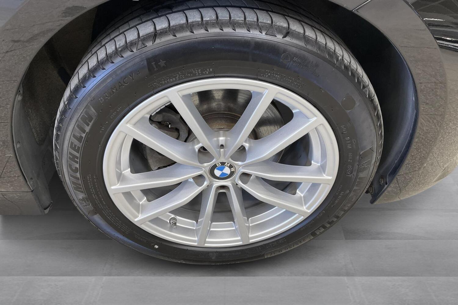 BMW 320 vaihtoauto