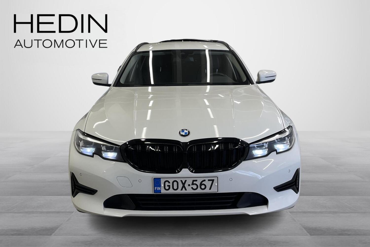 BMW 320 vaihtoauto