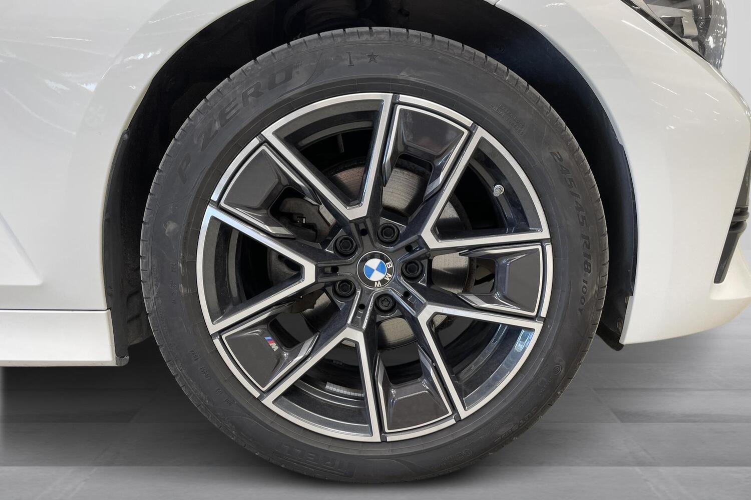 BMW 320 vaihtoauto