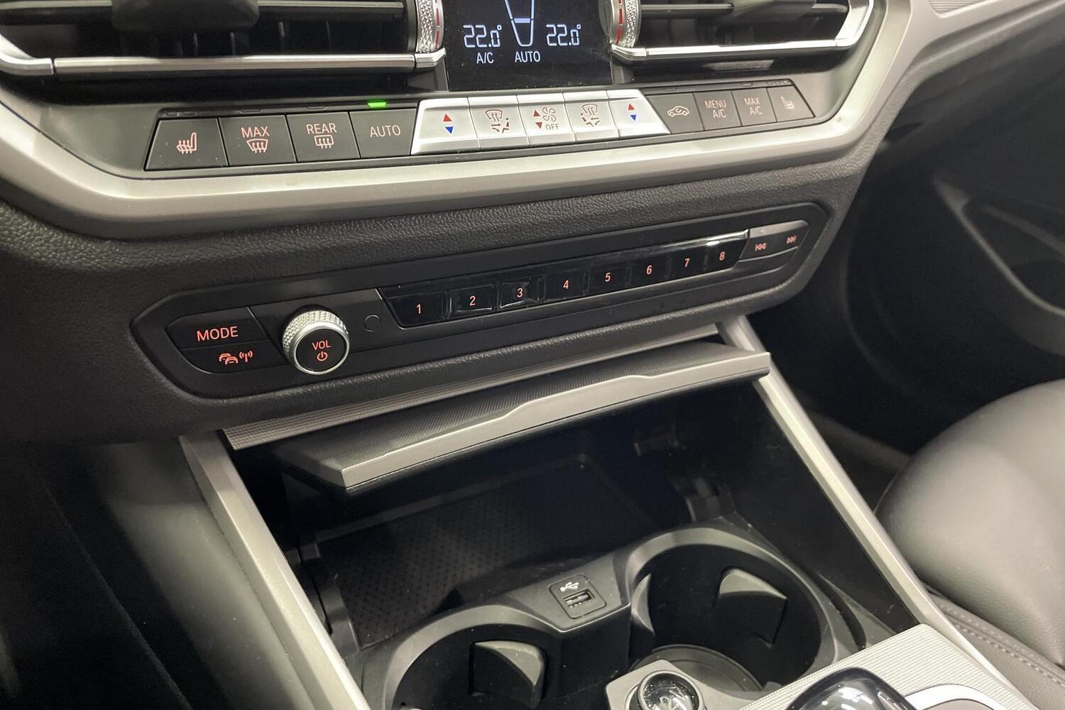 BMW 320 vaihtoauto