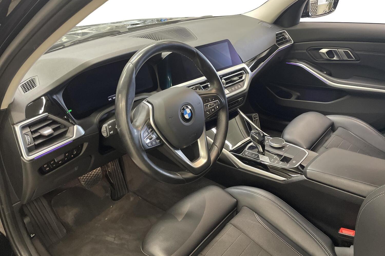 BMW 320 vaihtoauto