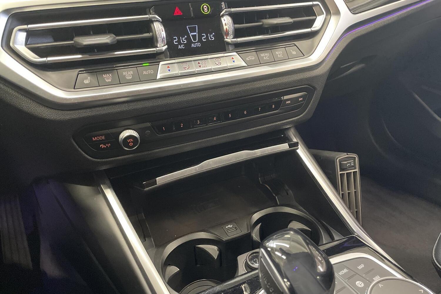BMW 320 vaihtoauto
