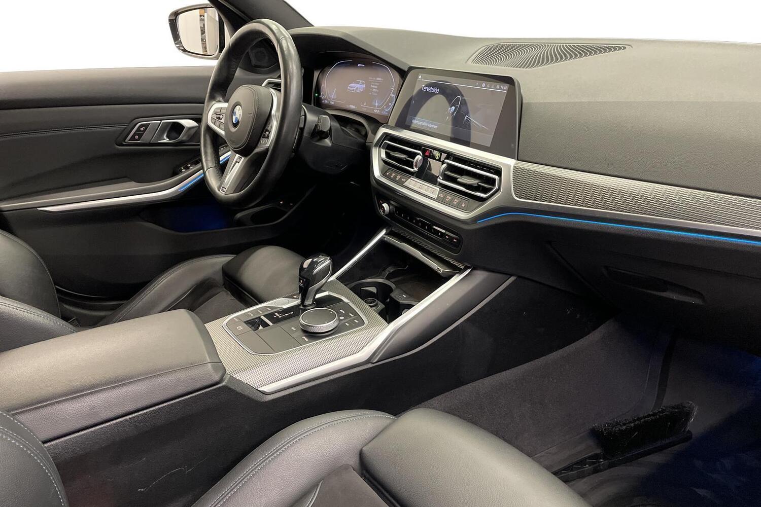 BMW 330 vaihtoauto