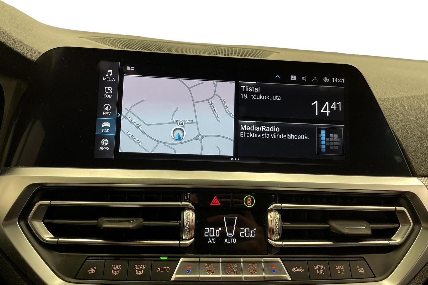BMW 330 vaihtoauto