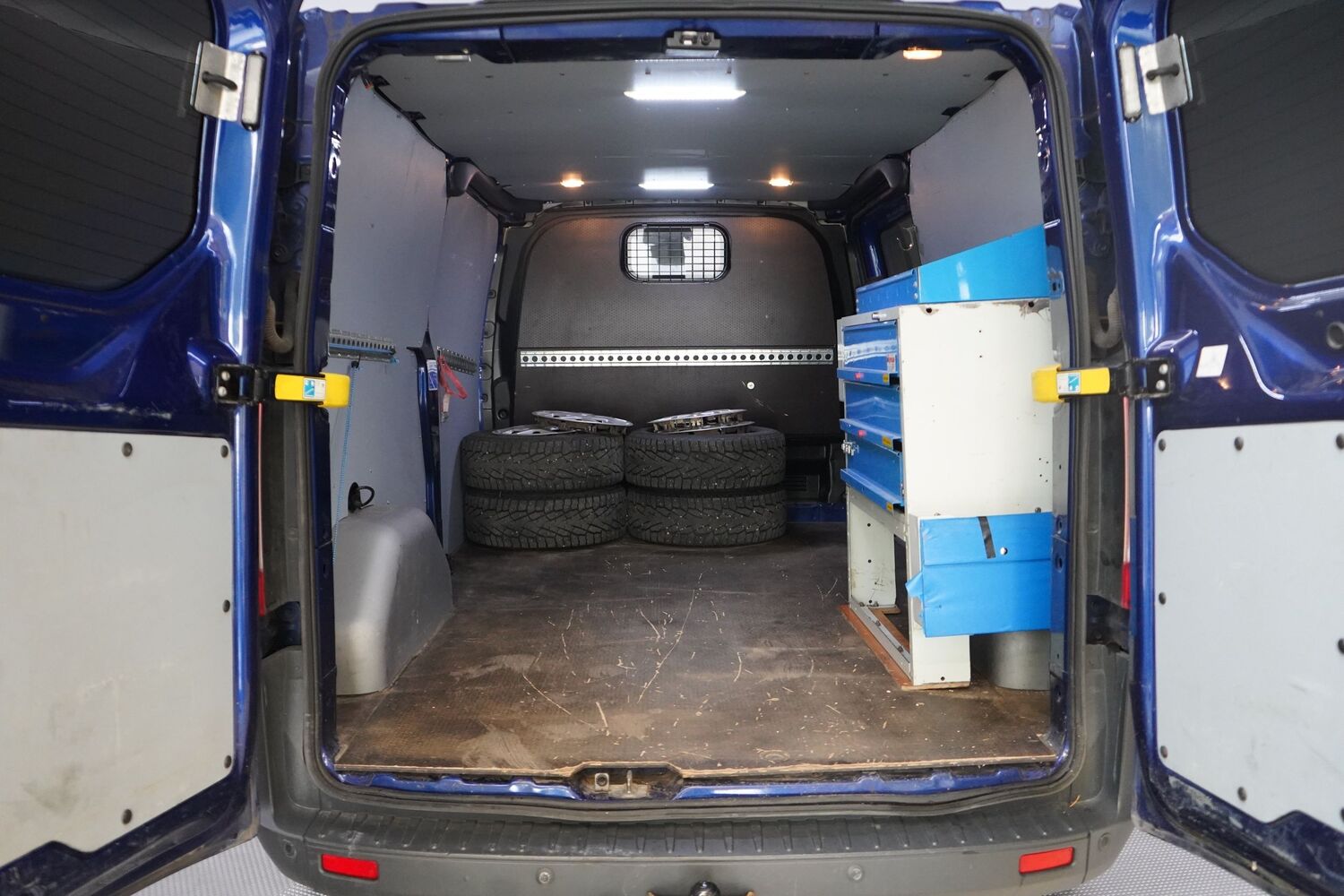Ford Transit Custom vaihtoauto