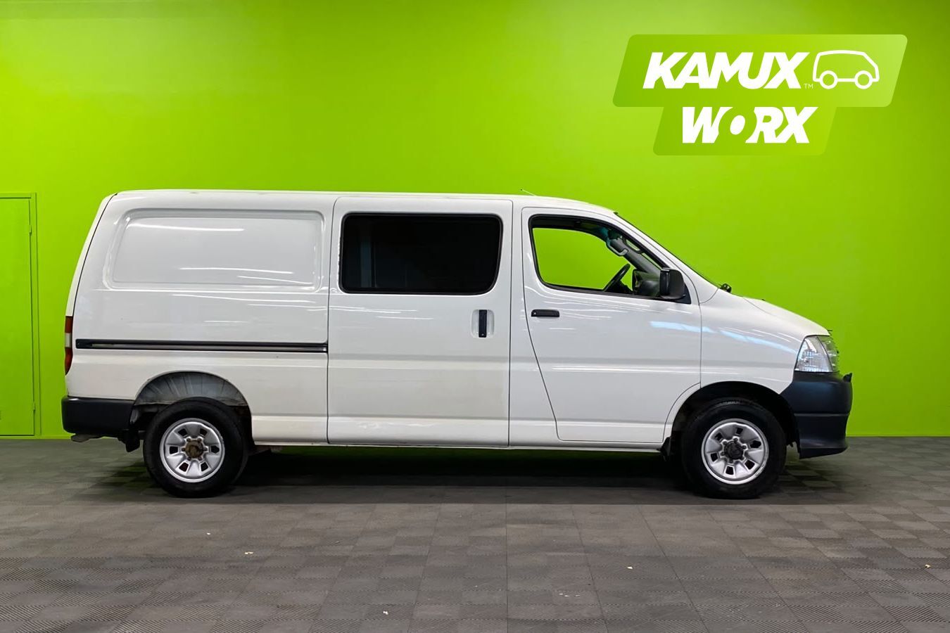 Toyota Hiace vaihtoauto