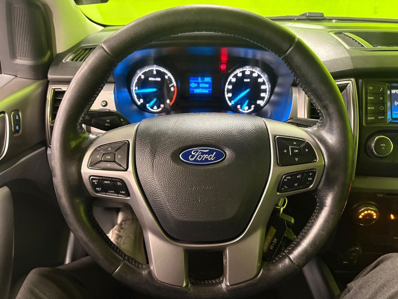Ford Ranger vaihtoauto