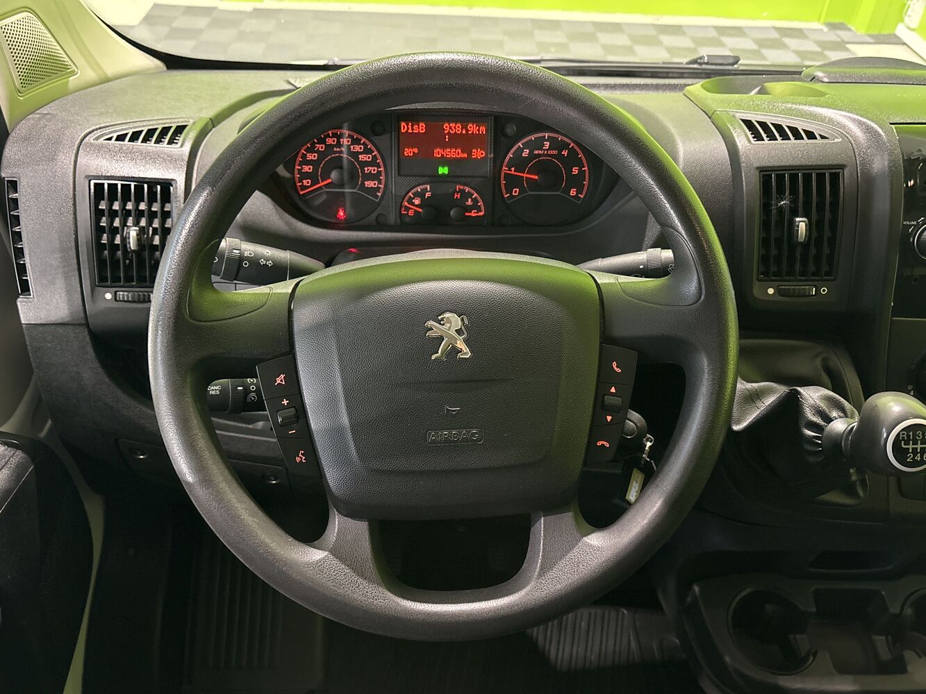 Peugeot Boxer vaihtoauto