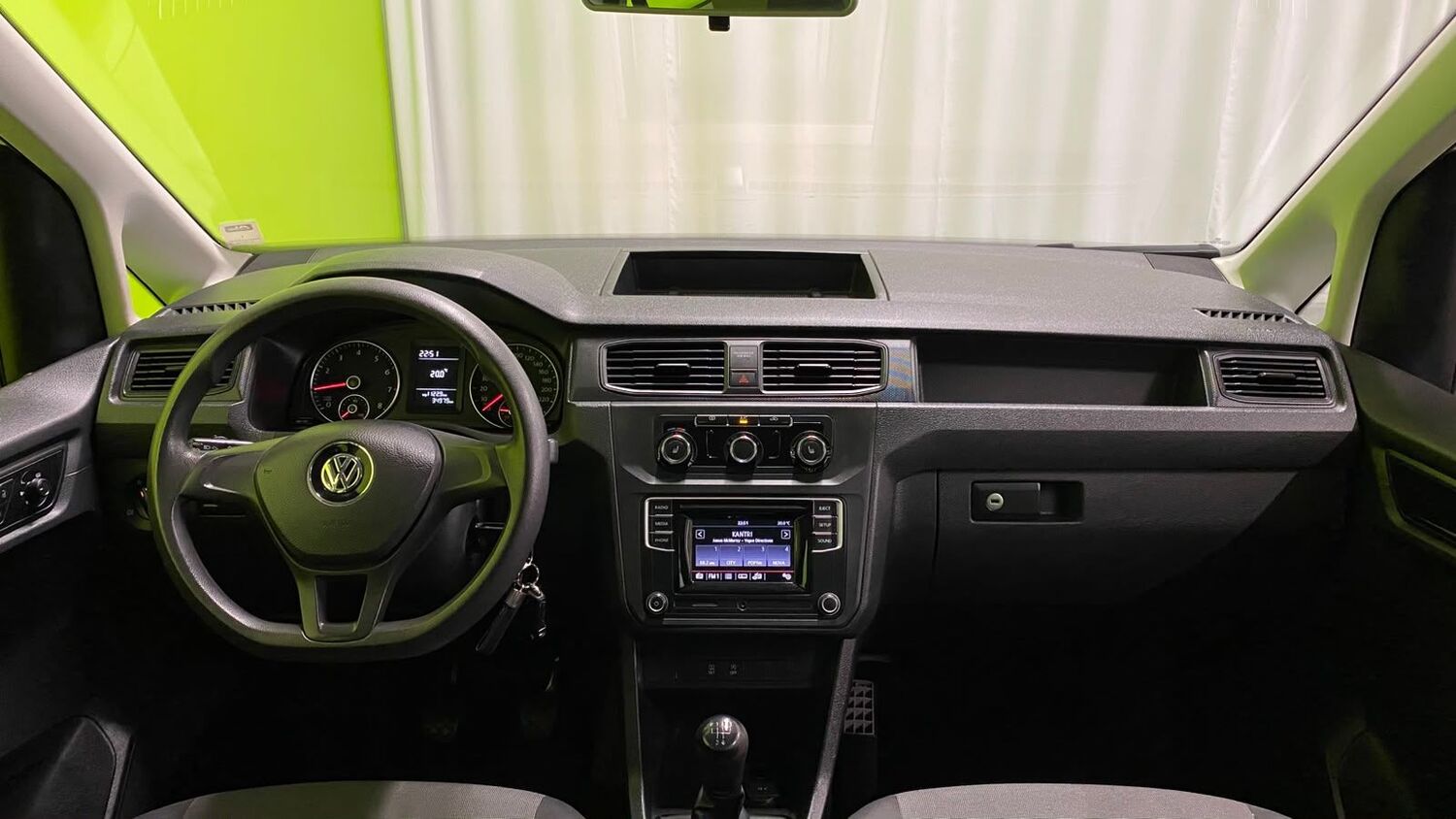 Volkswagen Caddy Maxi vaihtoauto
