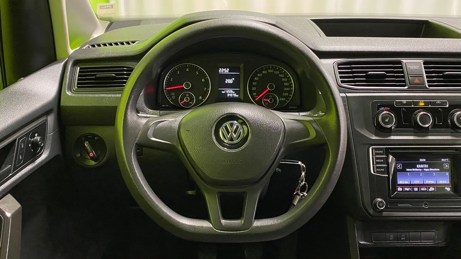 Volkswagen Caddy Maxi vaihtoauto