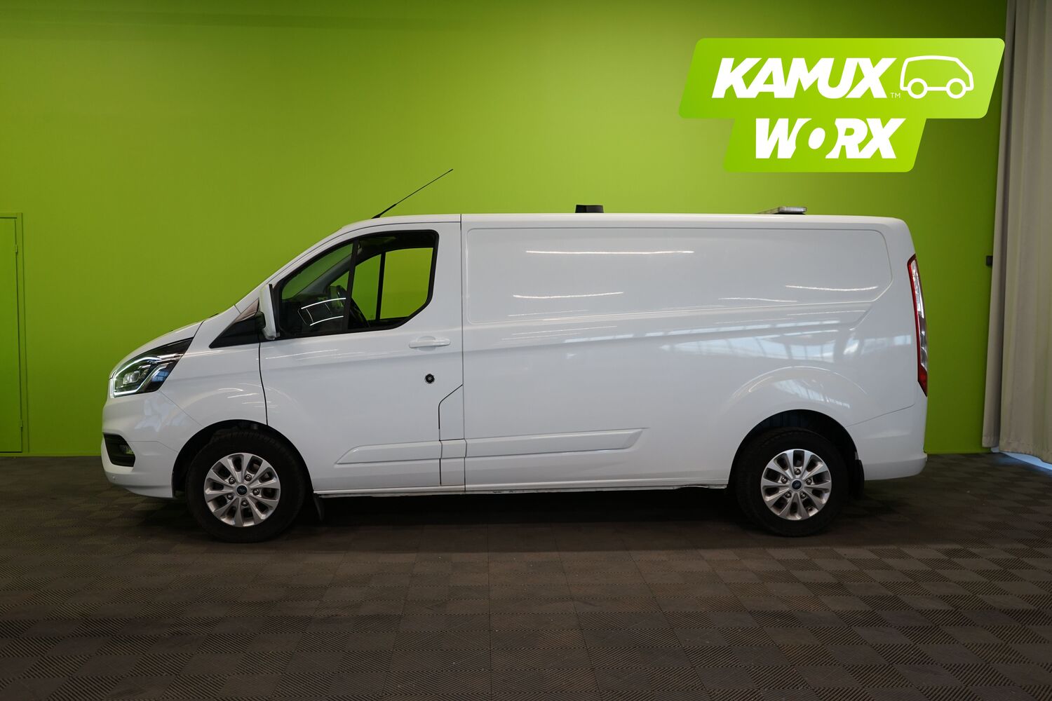 Ford Transit Custom vaihtoauto