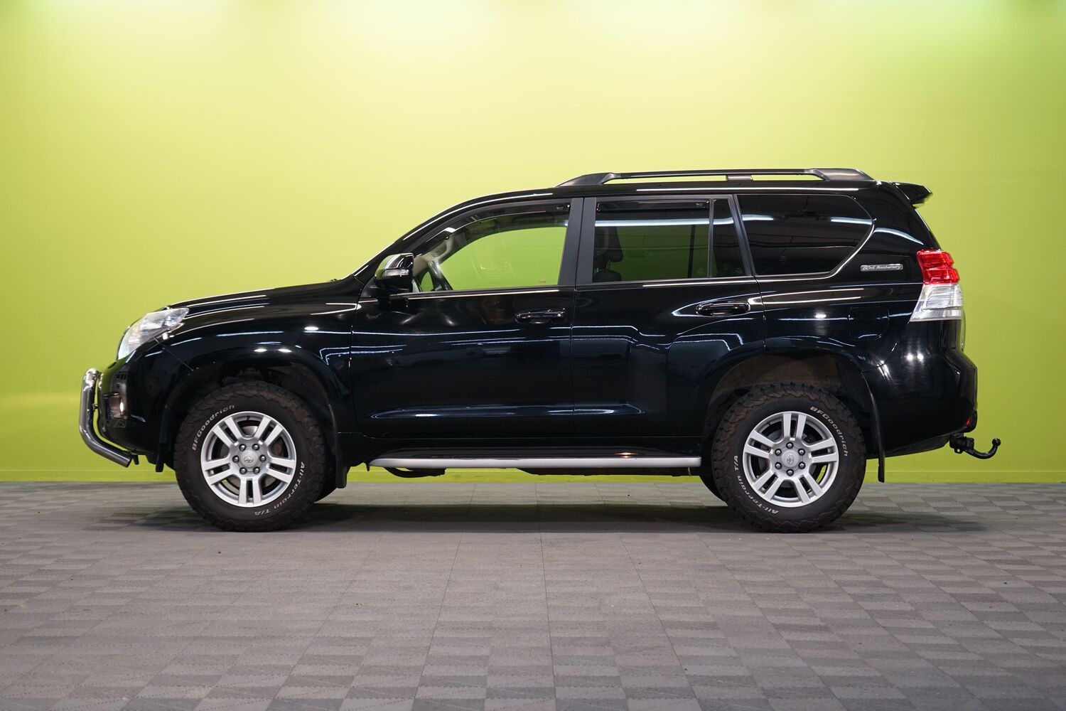 Toyota Land Cruiser vaihtoauto