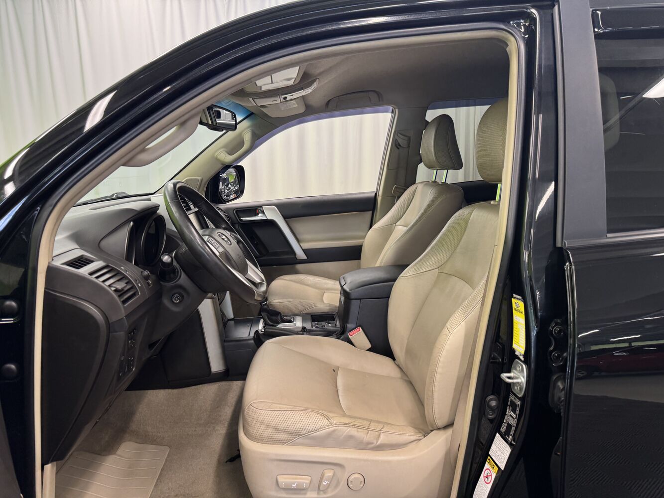 Toyota Land Cruiser vaihtoauto