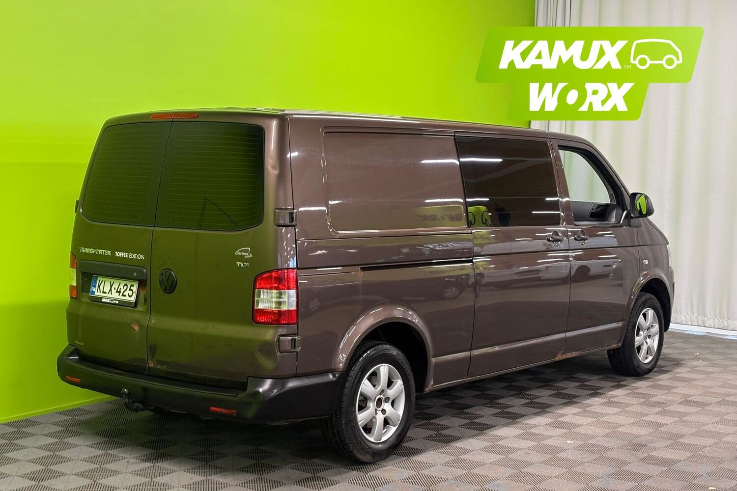 Volkswagen Transporter vaihtoauto